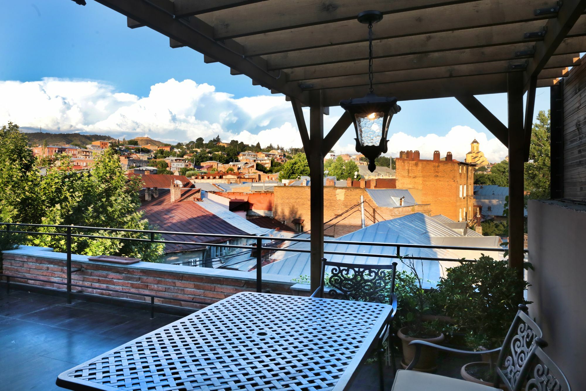 G-Old Town Hotel Tbilisi Exterior photo